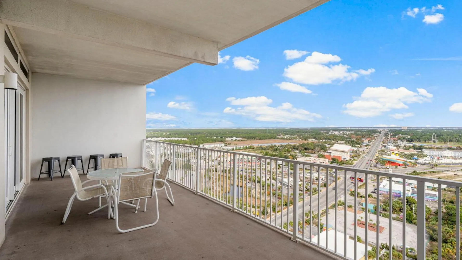 Apartment Laketown Wharf 2133 Panama City Beach United States